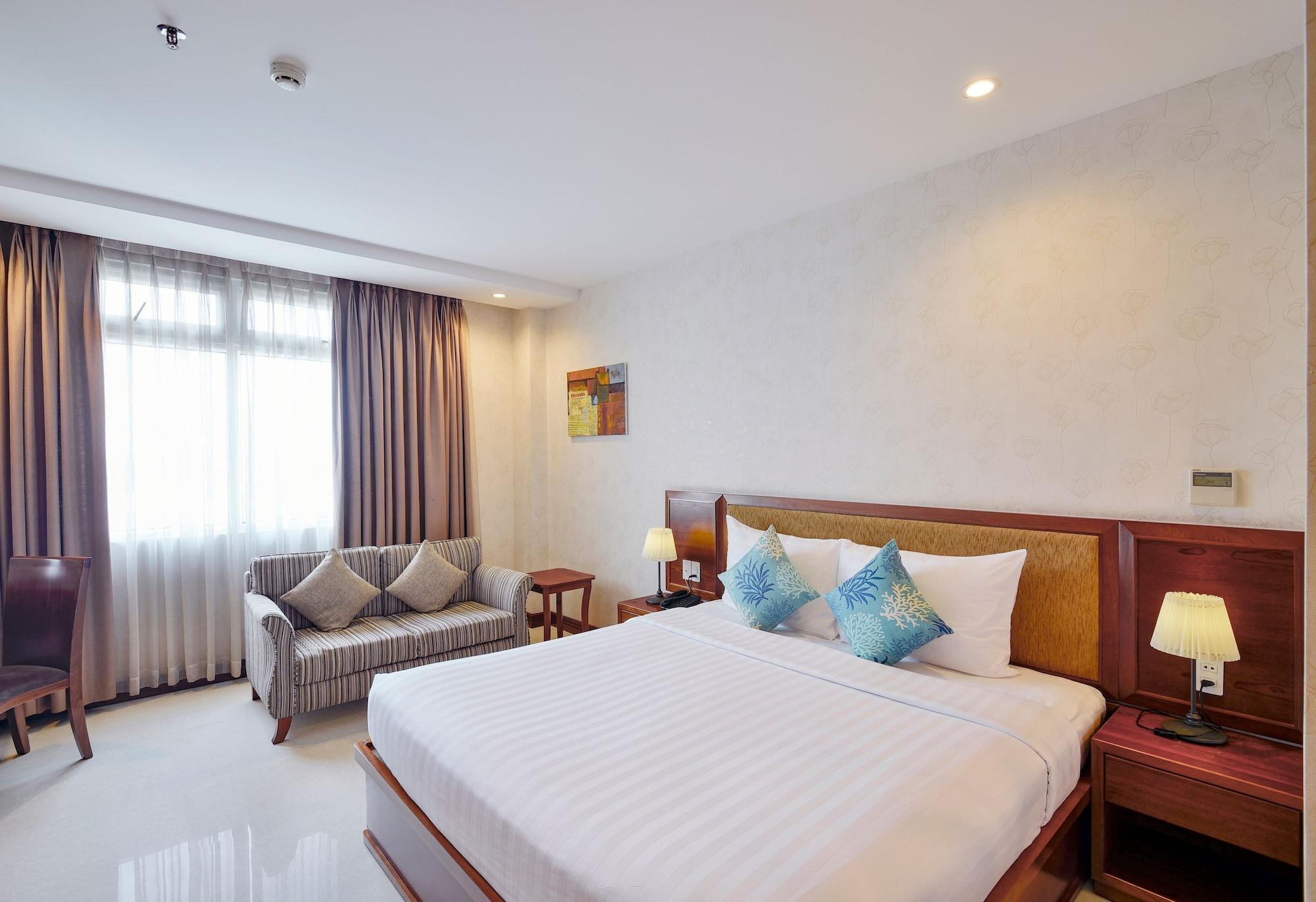 Aquari Hotel Ho Chi Minh City Exterior photo
