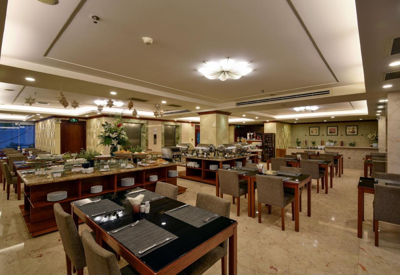 Aquari Hotel Ho Chi Minh City Exterior photo